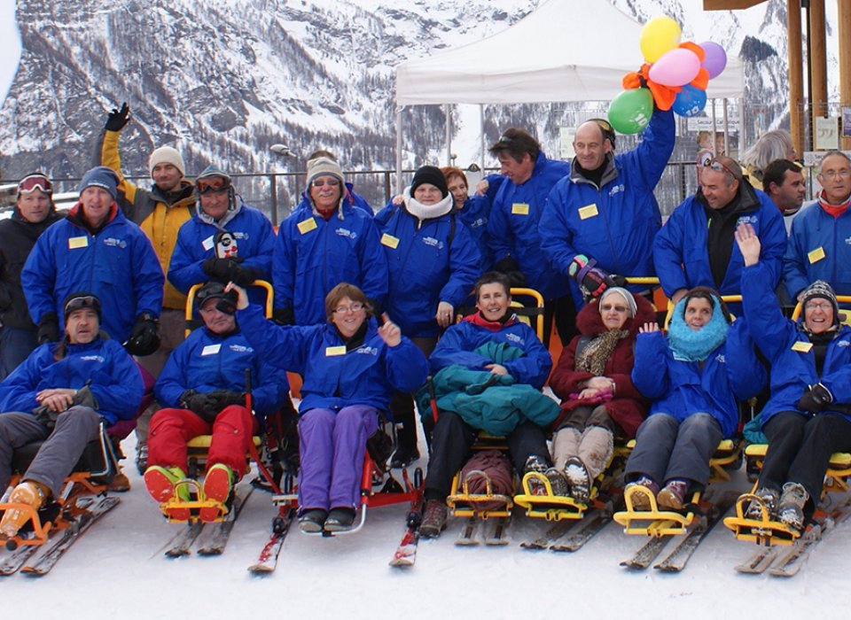 Le Fauteuil-Ski / joëlette toujours très actif! Fauteuil-ski